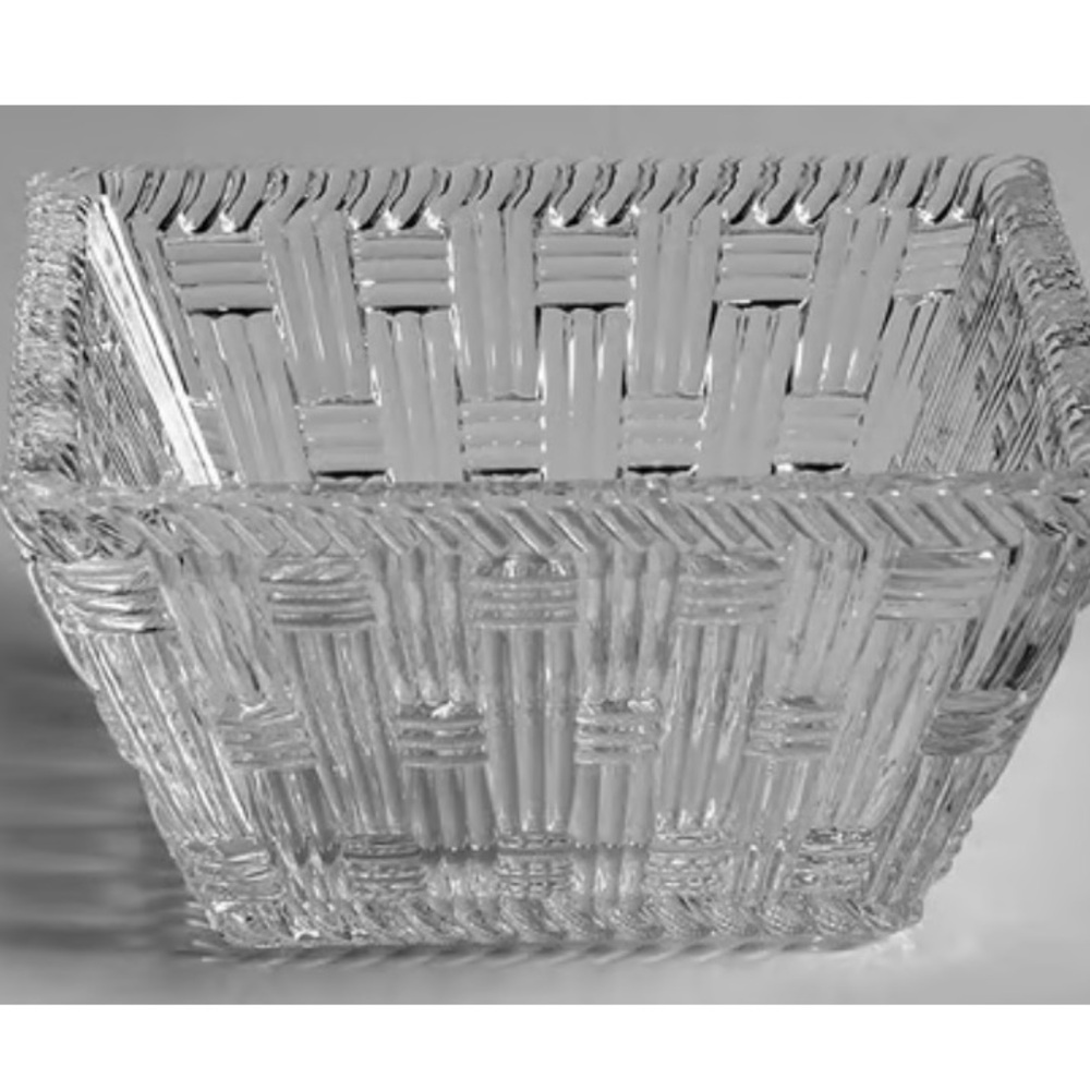 Tiffany 4 Inch woven square bowl. Discontinued piece